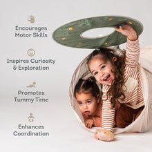 Load image into Gallery viewer, Taf Toys Glow & Go Tunnel 6M+