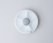 Load image into Gallery viewer, GoBe Snack Spinner - Grey