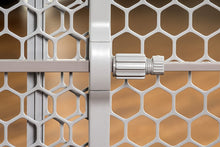 Load image into Gallery viewer, Regalo Expandable Baby Gate