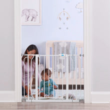 Load image into Gallery viewer, Regalo Extra Wide Safety Gate
