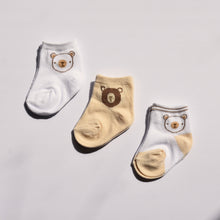 Load image into Gallery viewer, Playette 3 Pack Newborn Bear Socks
