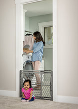 Load image into Gallery viewer, Regalo Expandable Baby Gate
